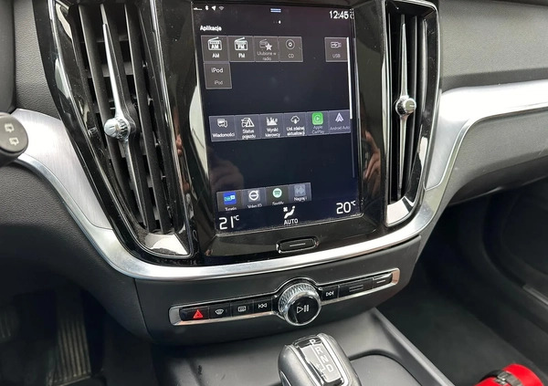 Volvo V60 cena 111900 przebieg: 113315, rok produkcji 2019 z Buk małe 154
